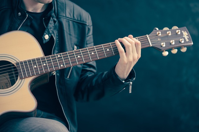 Scène ouverte acoustique (entrée libre)